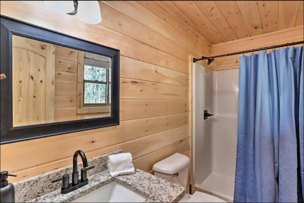New Serene, Fun & Comfy Cabin- Covered Deck, Grill, Arcade Murphy Eksteriør billede